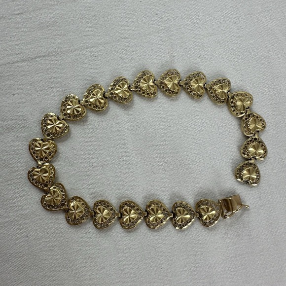 Beverly Hills Gold Jewelry - 14k Vtg Beverly Hills Gold Heart Link 7" Tennis Bracelet 6 grams Repair / Scrap